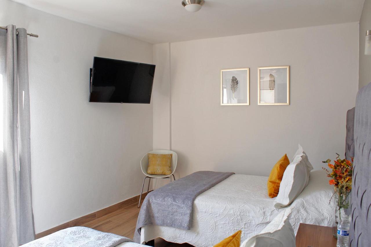 Suites Ciento 37 León Eksteriør bilde